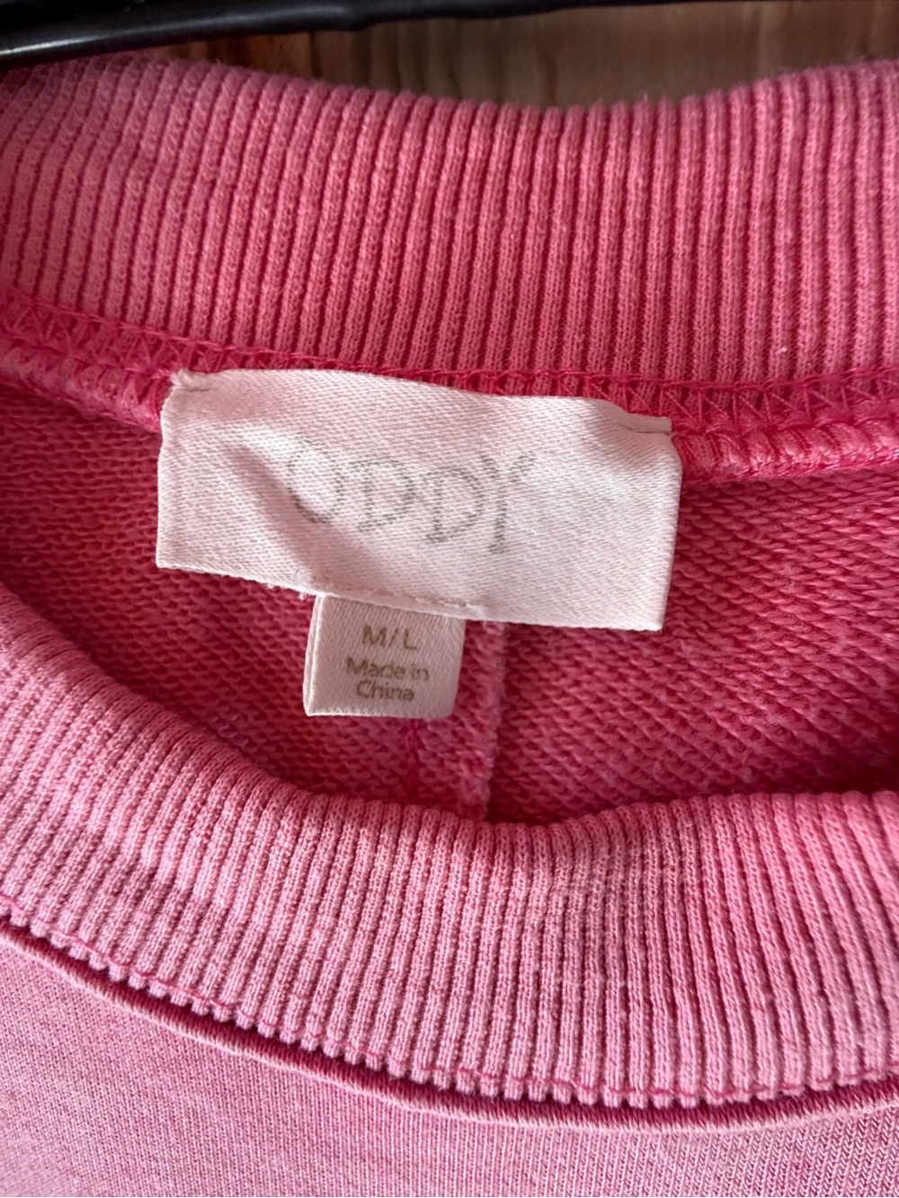 Pink LOVE Sweatshirt M/L - Picture 3 of 6